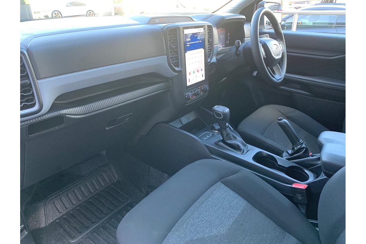 2024 Ford Ranger Black Edition 4X4 L