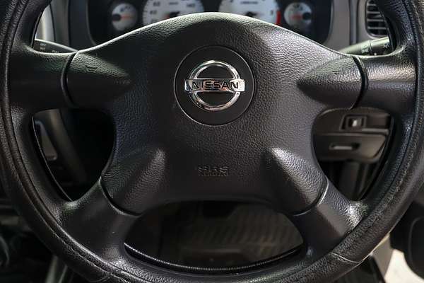 2014 Nissan Navara ST-R D22 4X4