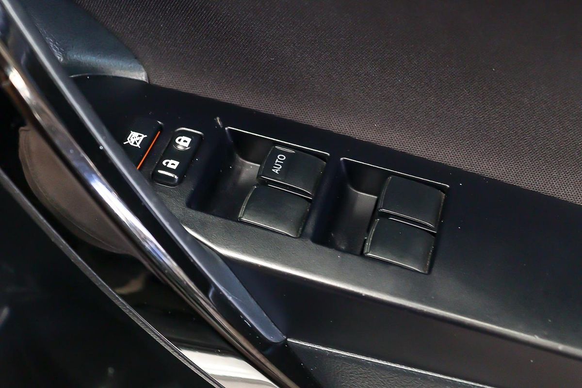 2016 Toyota Corolla Ascent Sport ZRE182R