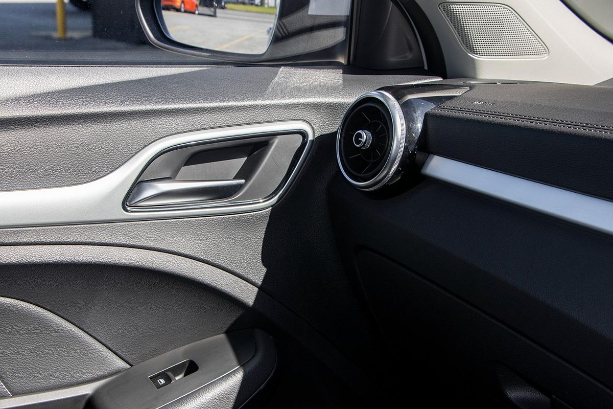 2022 MG ZS Excite AZS1