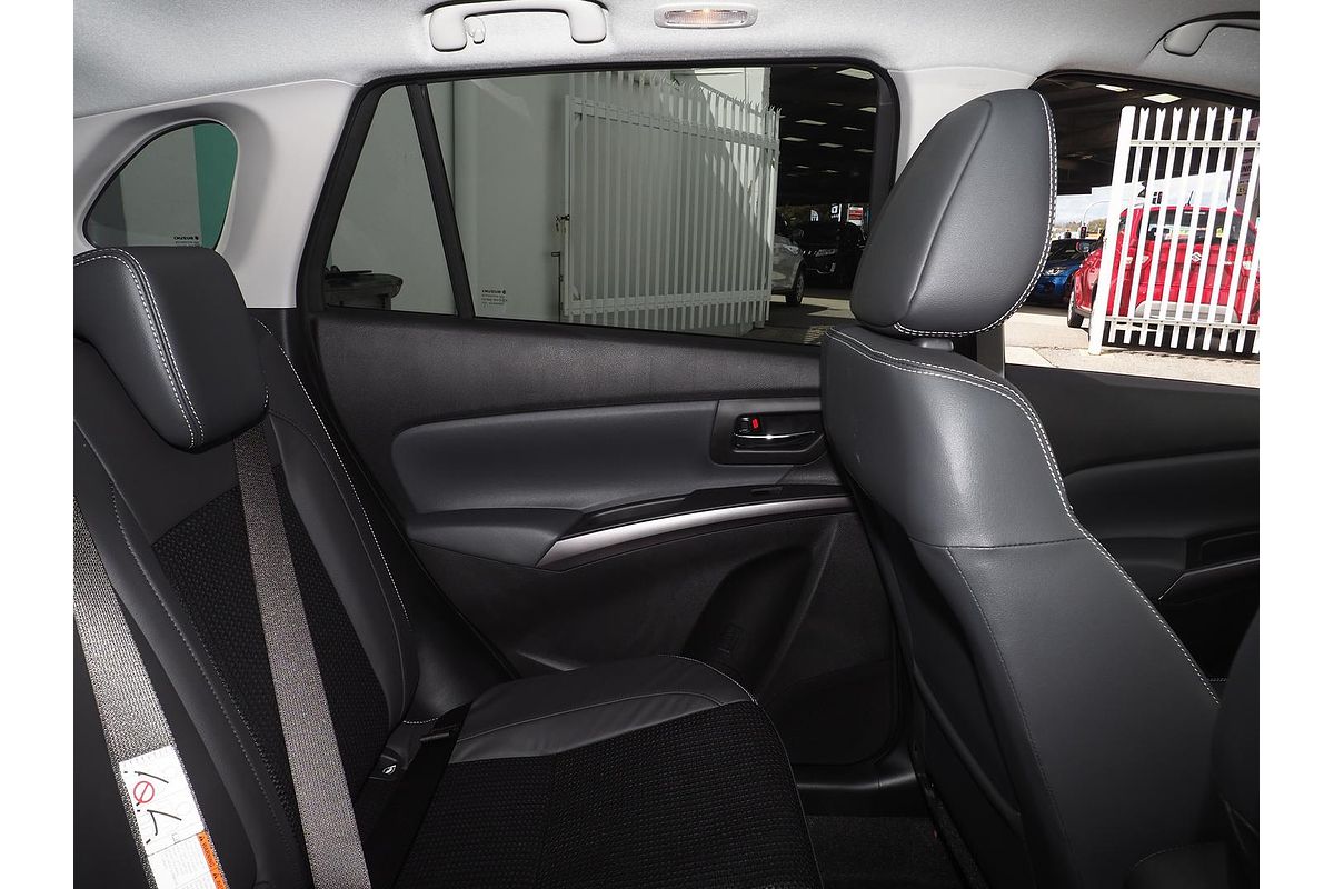 2024 Suzuki S-Cross ALLGRIP Prestige JYB