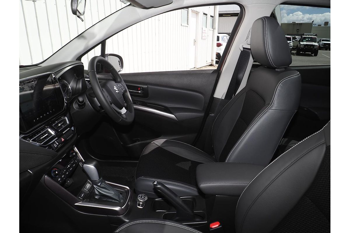 2024 Suzuki S-Cross ALLGRIP Prestige JYB