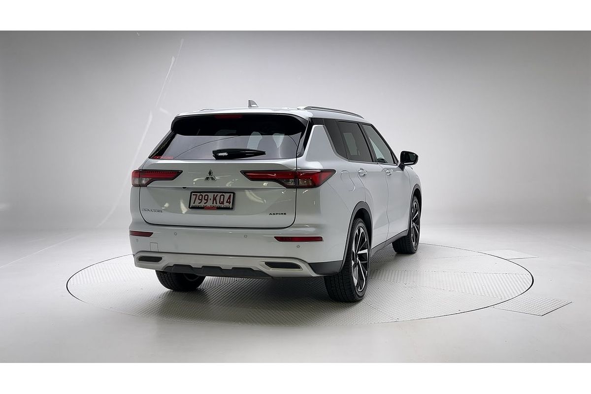2023 Mitsubishi Outlander Aspire ZM