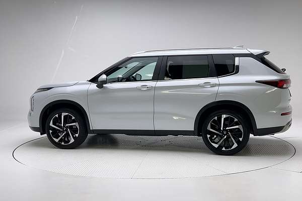 2023 Mitsubishi Outlander Aspire ZM