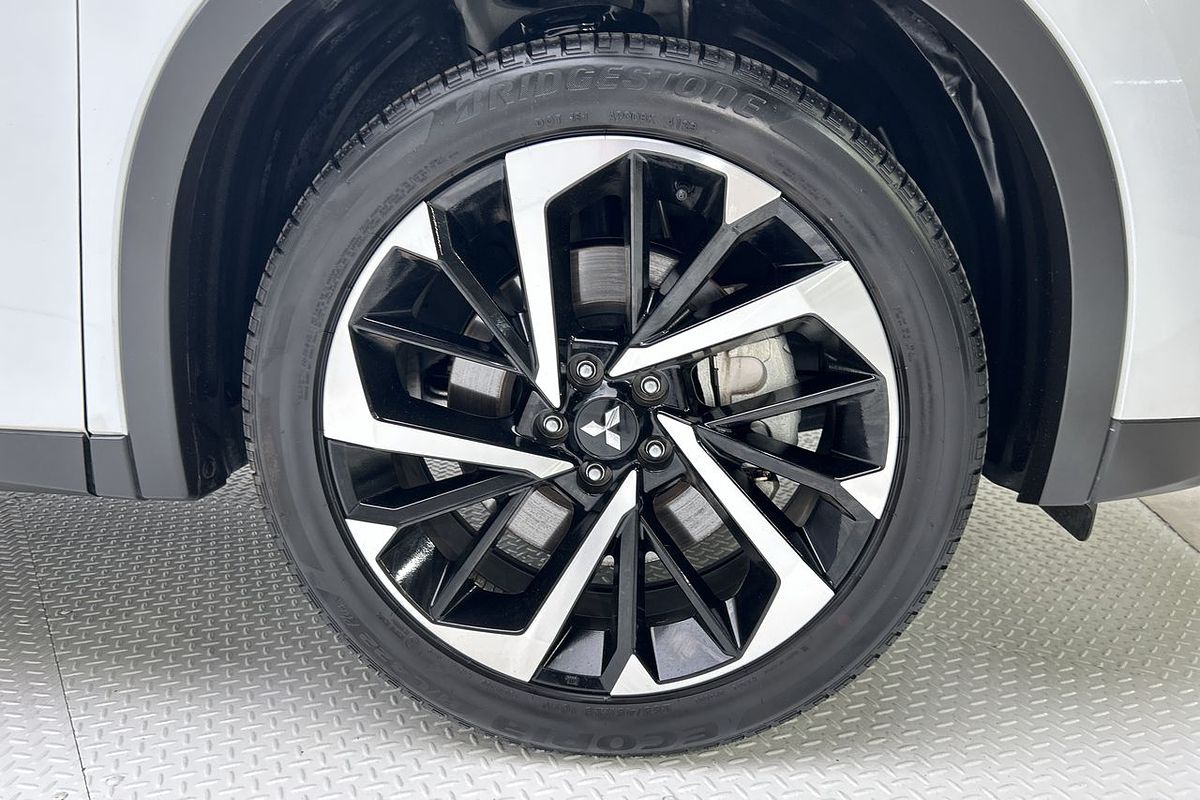 2023 Mitsubishi Outlander Aspire ZM