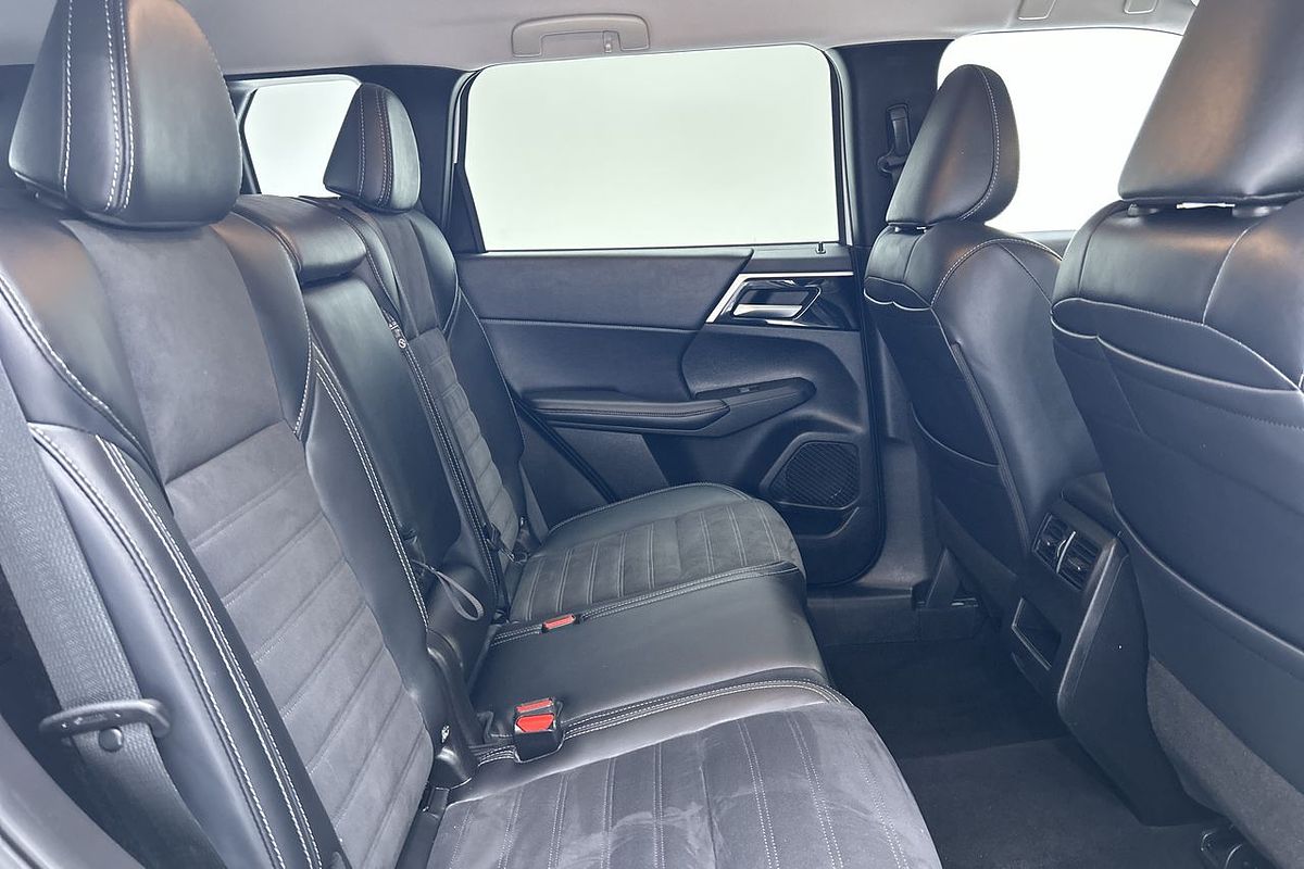 2023 Mitsubishi Outlander Aspire ZM