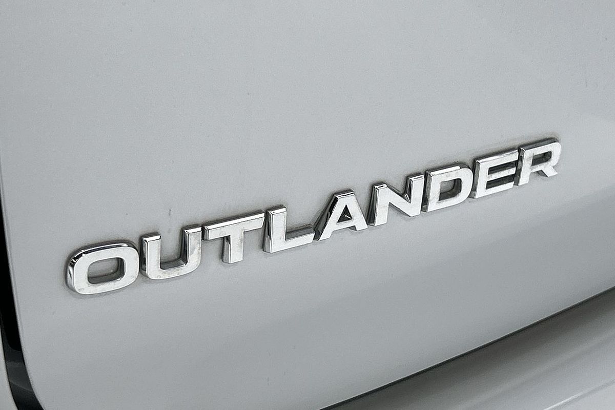 2023 Mitsubishi Outlander Aspire ZM