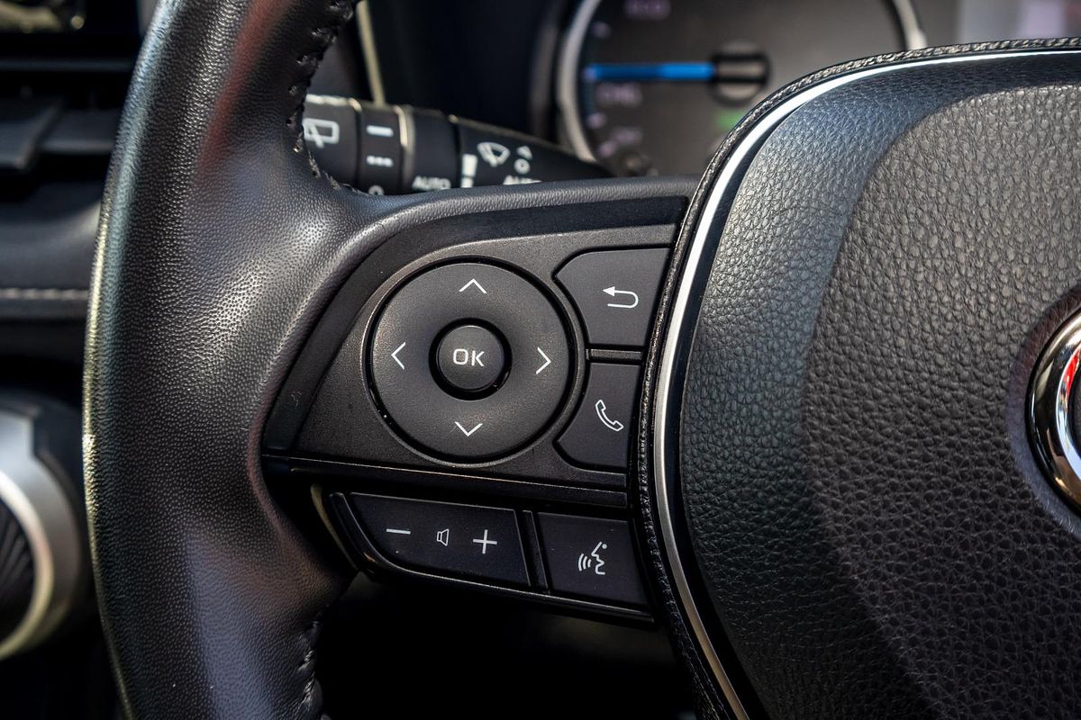 2020 Toyota RAV4 GX AXAH52R