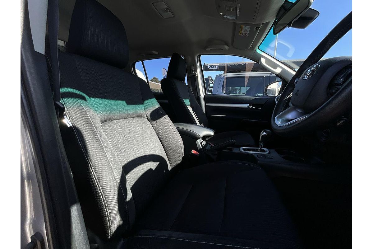 2022 Toyota Hilux SR5 GUN126R 4X4