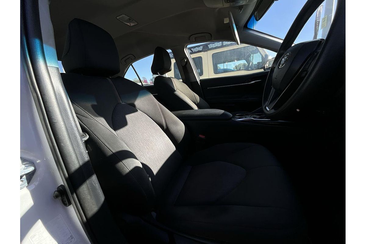 2019 Toyota Camry Ascent AXVH71R