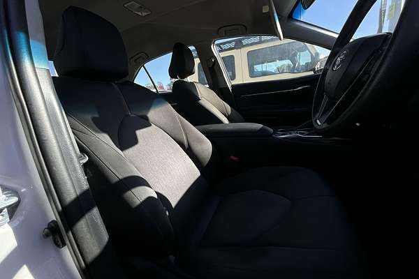 2019 Toyota Camry Ascent AXVH71R