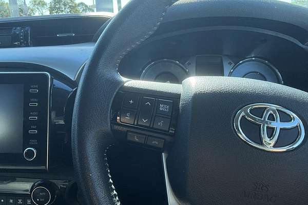 2022 Toyota Hilux SR5 GUN126R 4X4