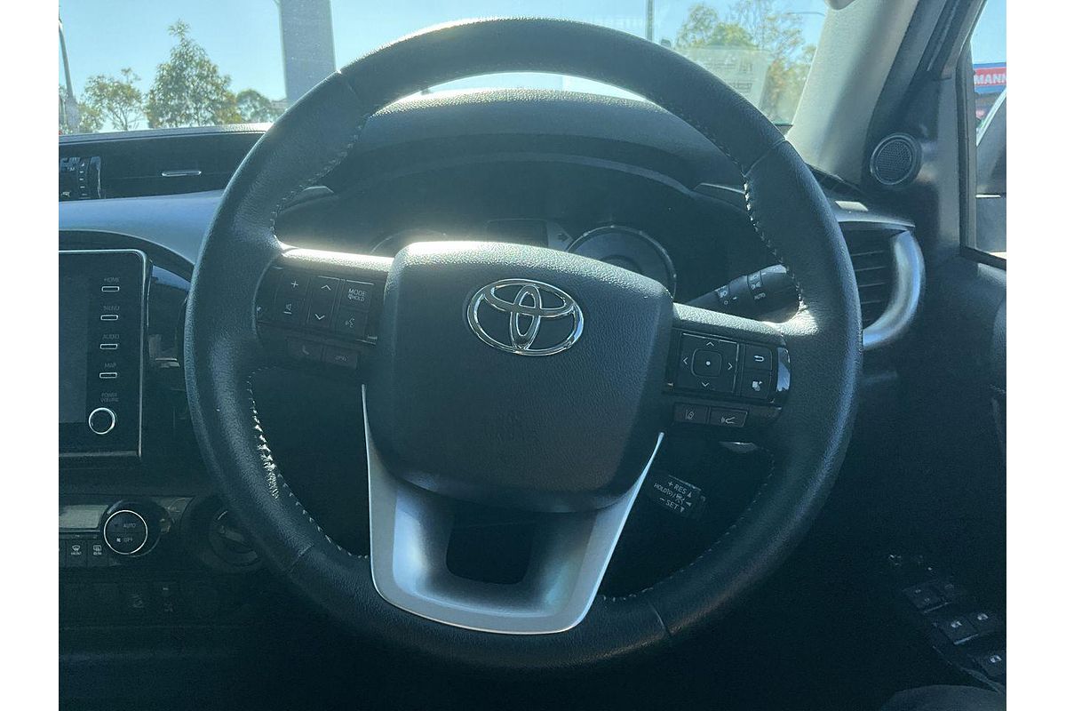 2022 Toyota Hilux SR5 GUN126R 4X4