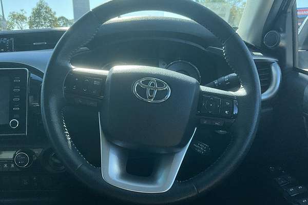2022 Toyota Hilux SR5 GUN126R 4X4