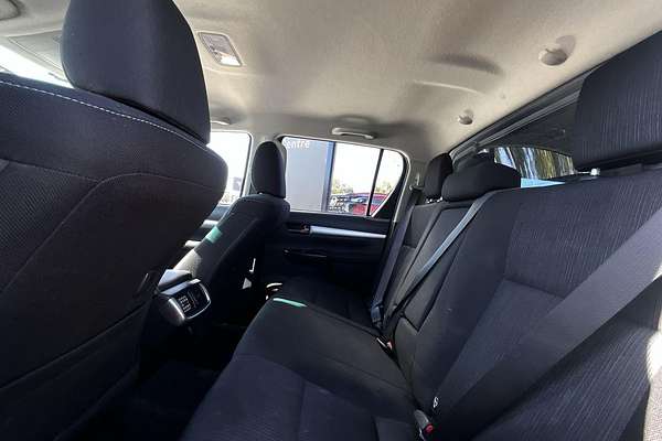 2022 Toyota Hilux SR5 GUN126R 4X4