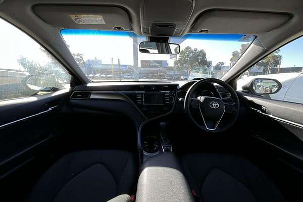 2019 Toyota Camry Ascent AXVH71R