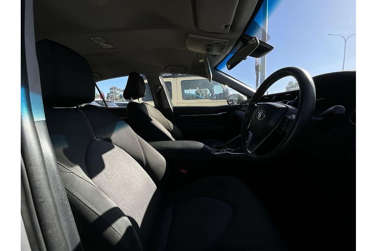 2019 Toyota Camry Ascent AXVH71R