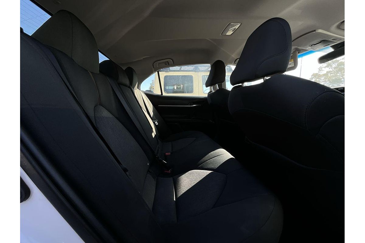 2019 Toyota Camry Ascent AXVH71R
