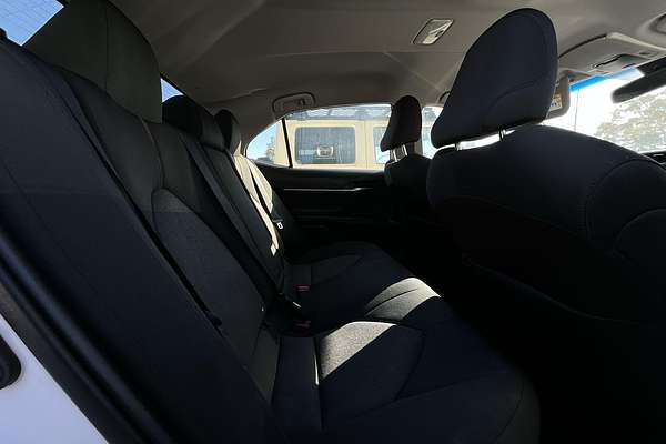 2019 Toyota Camry Ascent AXVH71R