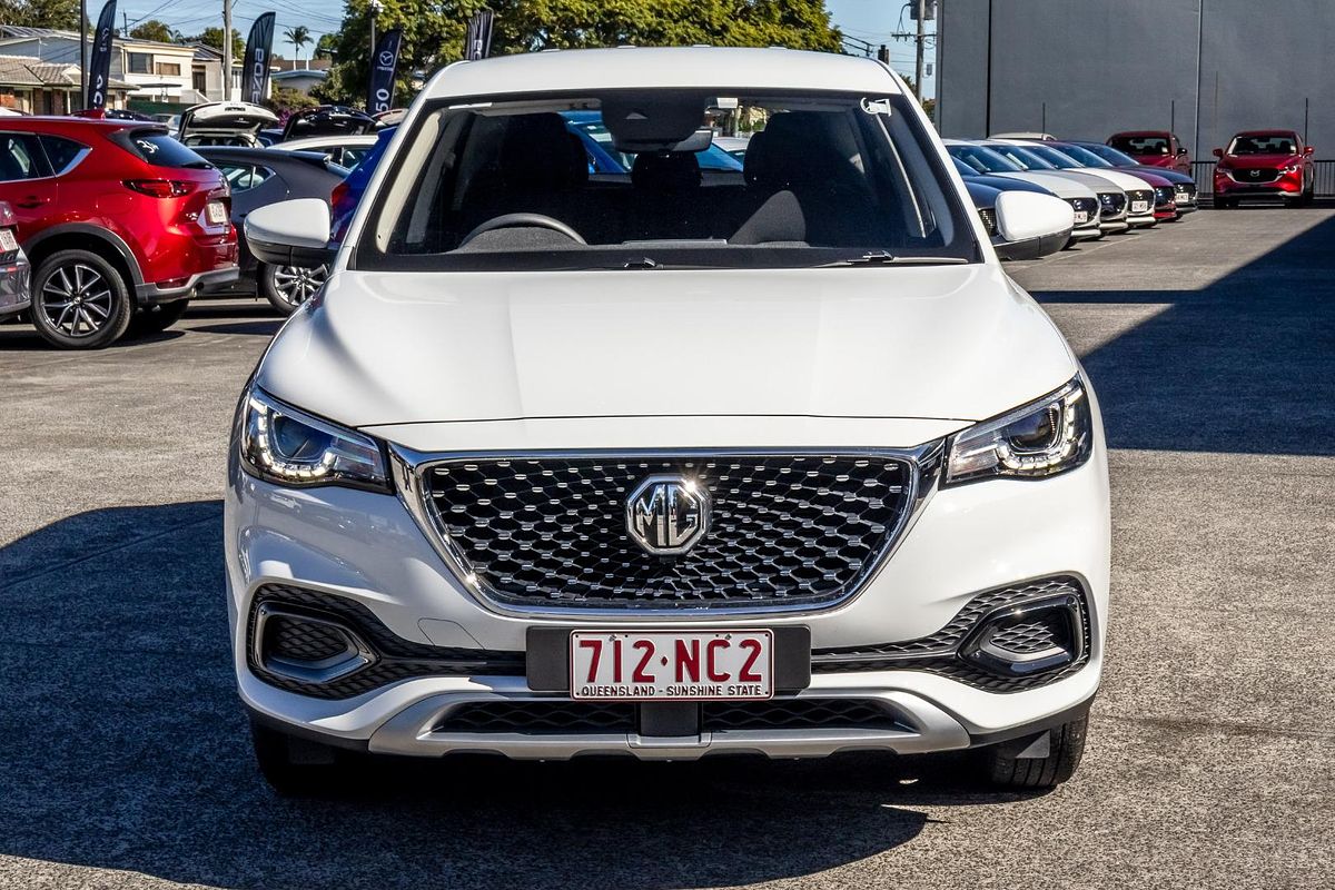 2022 MG HS Core SAS23