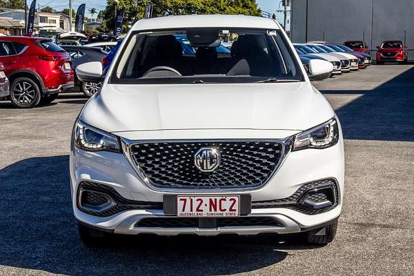 2022 MG HS Core SAS23