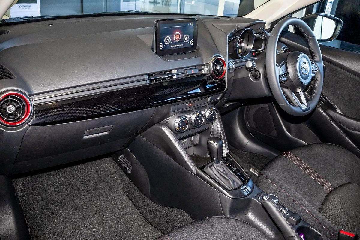 2025 Mazda 2 G15 Evolve DJ Series