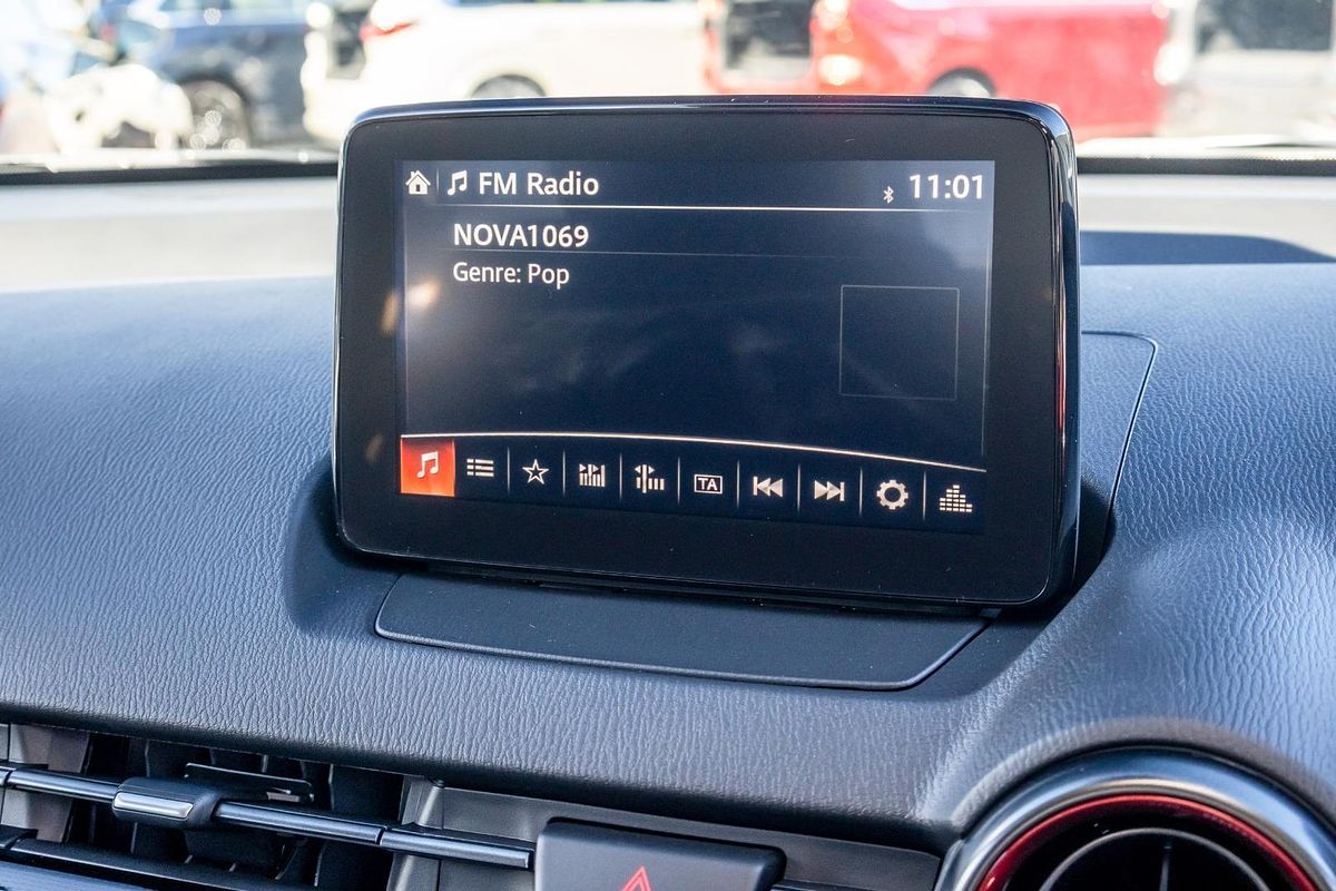 2025 Mazda 2 G15 Evolve DJ Series
