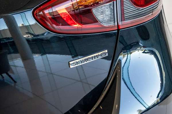 2025 Mazda 2 G15 Evolve DJ Series
