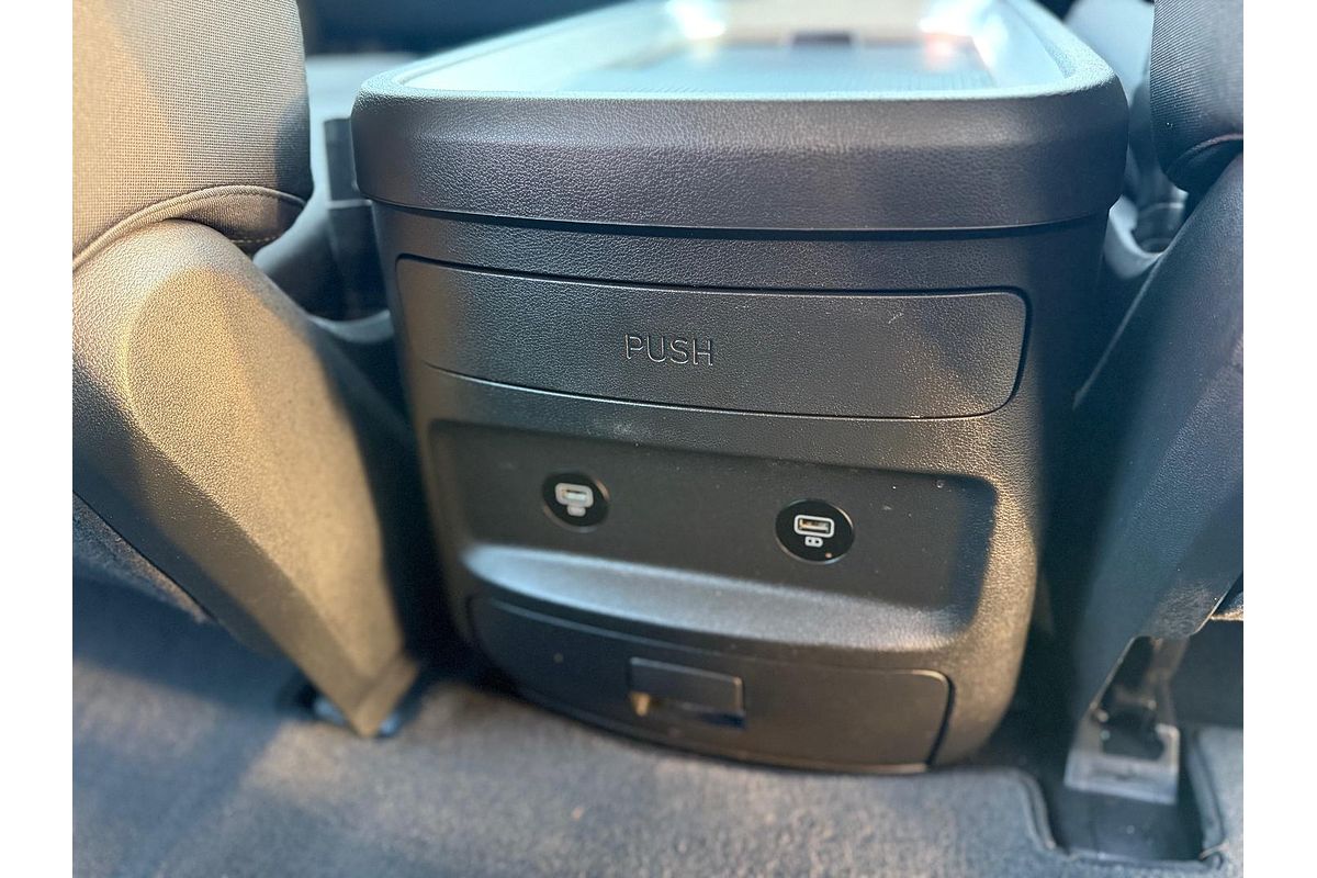 2021 Hyundai STARIA LOAD US4.V1