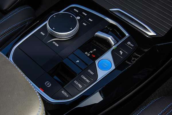 2024 BMW iX3 M Sport G08
