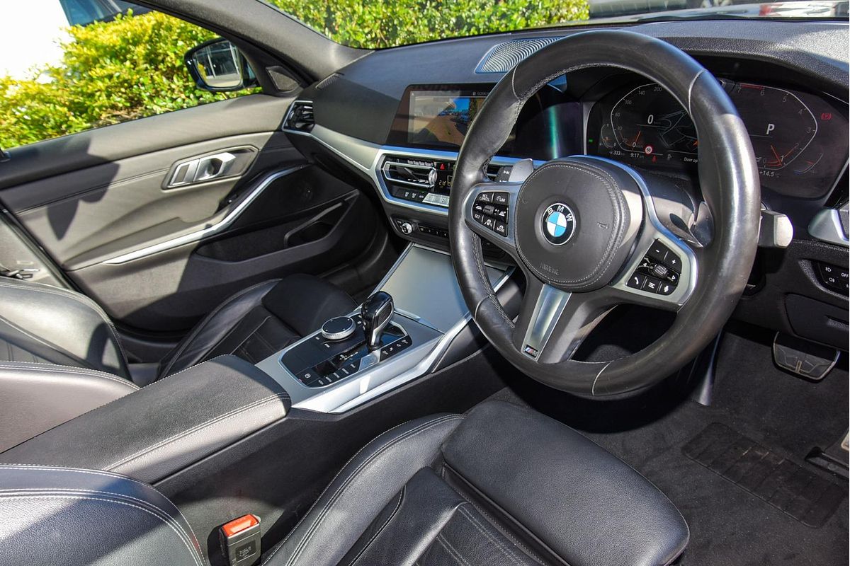2020 BMW 3 Series 330i M Sport G20