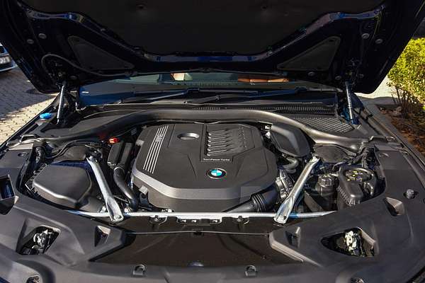 2023 BMW 8 Series 840i M Sport G16 LCI
