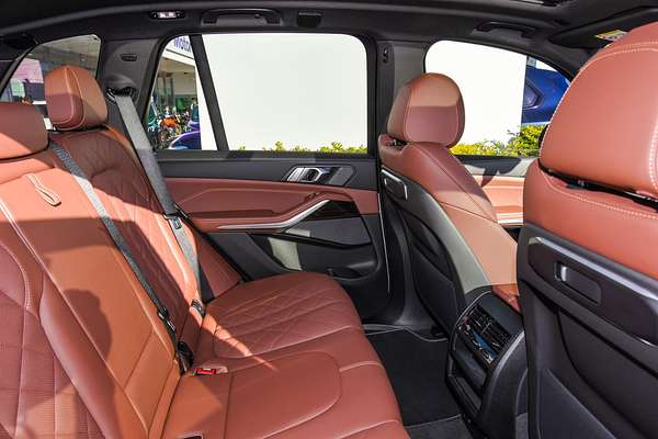 2024 BMW X5 xDrive30d M Sport G05 LCI