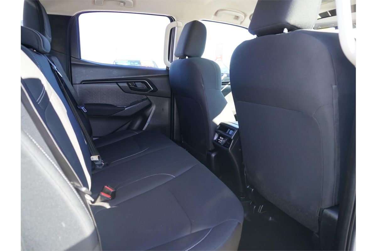 2022 Isuzu D-MAX SX 4X4