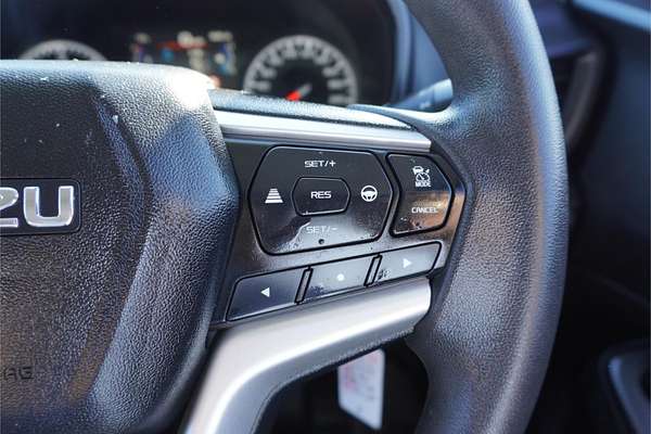 2022 Isuzu D-MAX SX 4X4