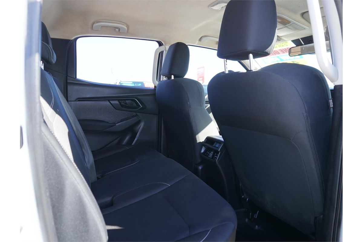 2022 Isuzu D-MAX SX 4X4