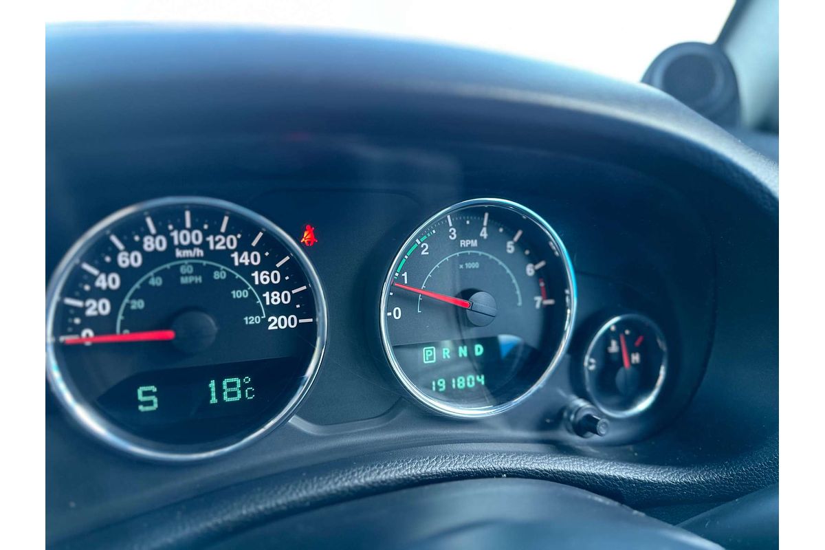 2013 Jeep Wrangler Unlimited Sport JK