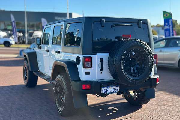 2013 Jeep Wrangler Unlimited Sport JK