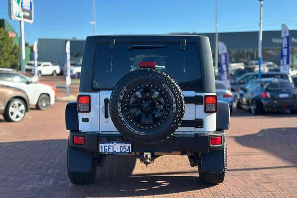 2013 Jeep Wrangler Unlimited Sport JK