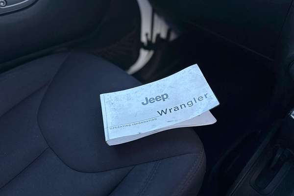 2013 Jeep Wrangler Unlimited Sport JK
