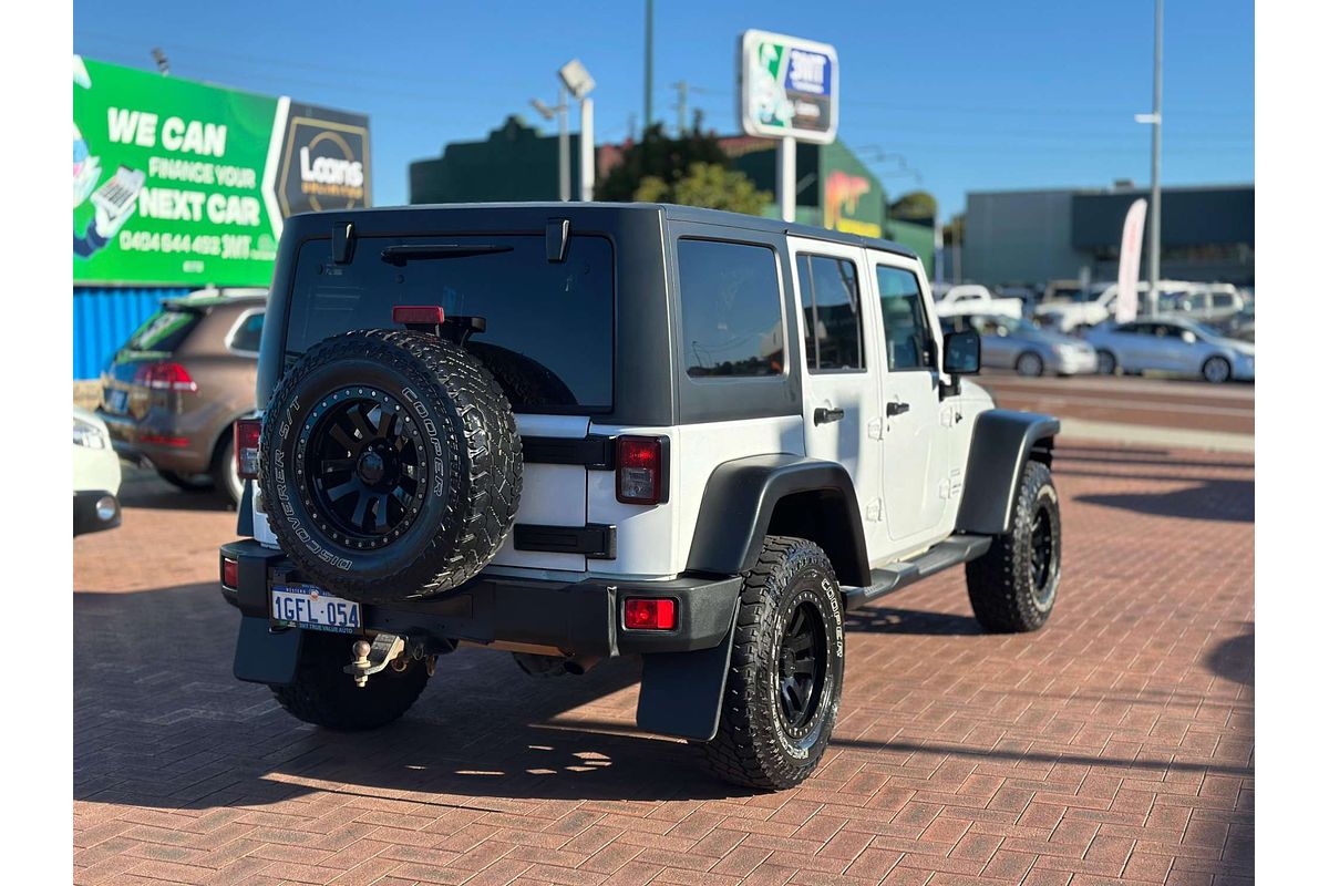 2013 Jeep Wrangler Unlimited Sport JK