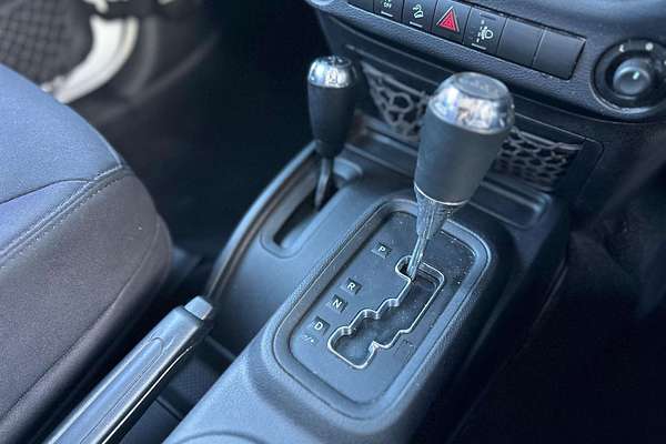 2013 Jeep Wrangler Unlimited Sport JK