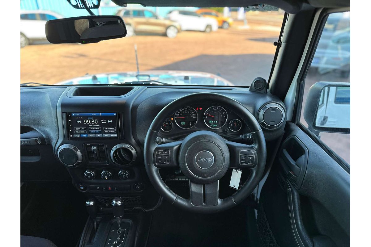 2013 Jeep Wrangler Unlimited Sport JK