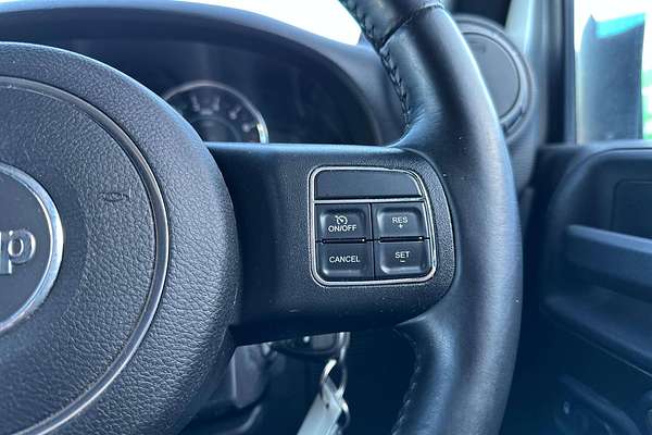 2013 Jeep Wrangler Unlimited Sport JK