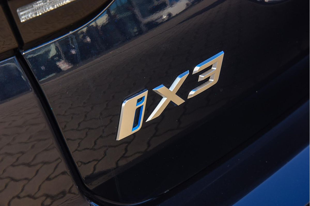 2024 BMW iX3 M Sport G08