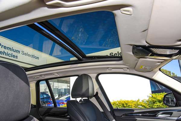 2021 BMW X3 sDrive20i G01