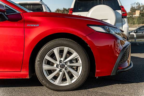 2023 Toyota Camry Hybrid