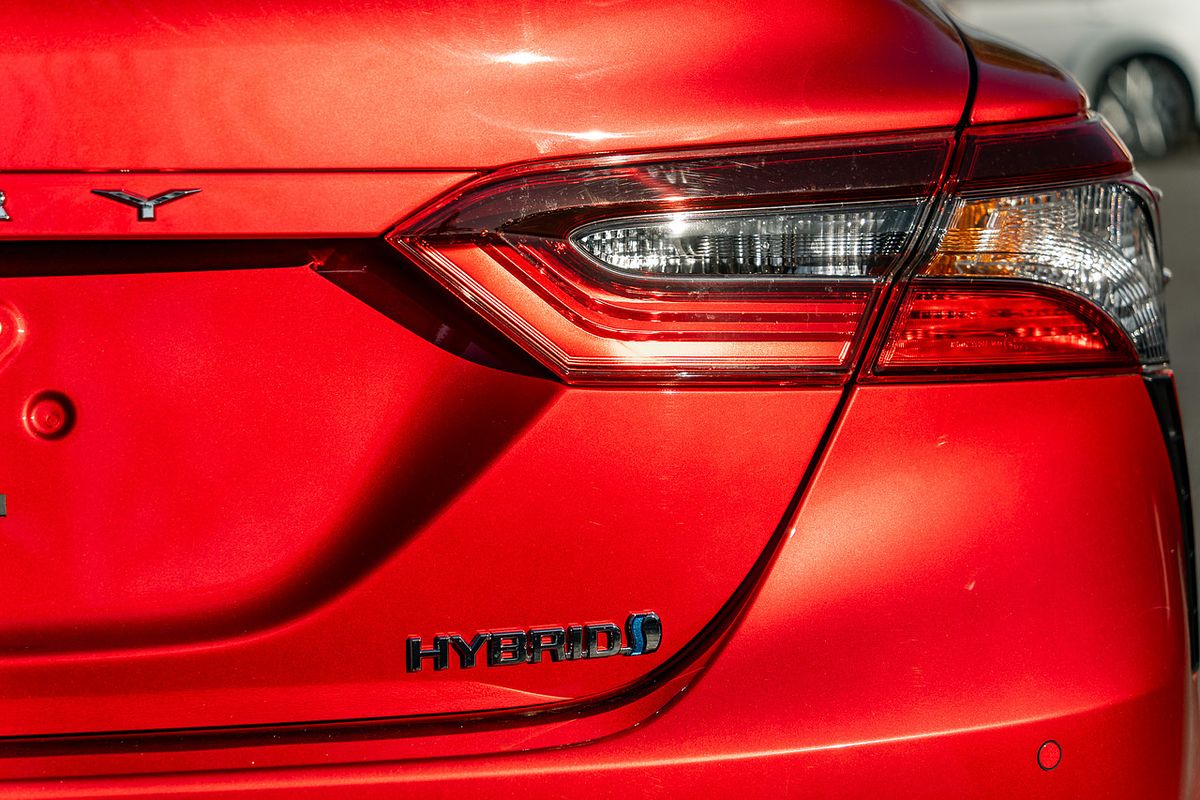2023 Toyota Camry Hybrid