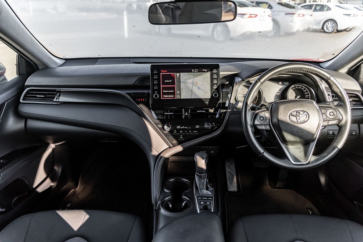2023 Toyota Camry Hybrid