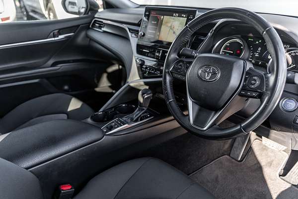2023 Toyota Camry Hybrid